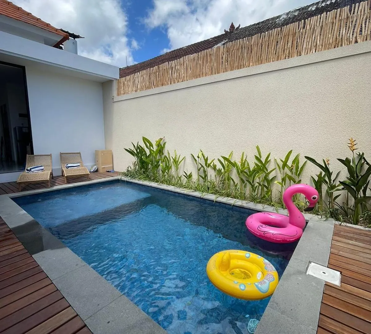Casa Nooa Kerobokan Villa